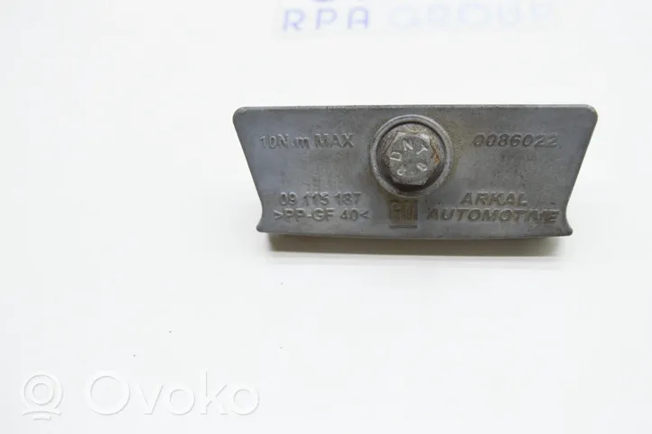 Opel Signum Boîte de batterie 