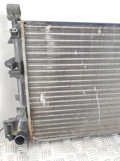 Opel Signum Dzesēšanas šķidruma radiators 