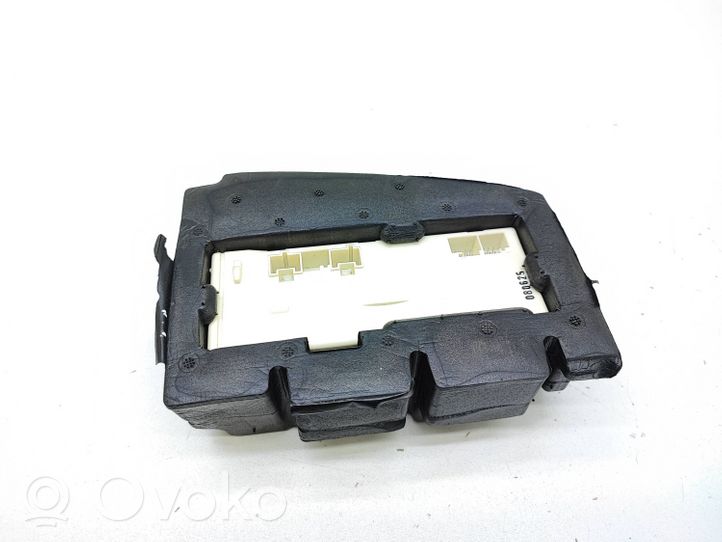 Mercedes-Benz ML W164 Unité de commande / module de hayon A1648701826