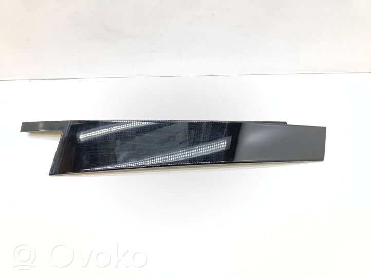 Mercedes-Benz C W204 Rivestimento modanatura del vetro della portiera posteriore A2046900487