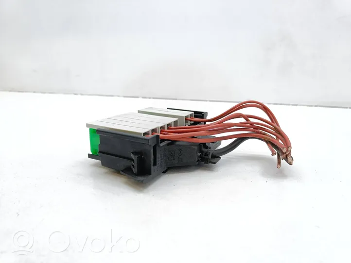 Opel Meriva A Fuse module 1452627-1