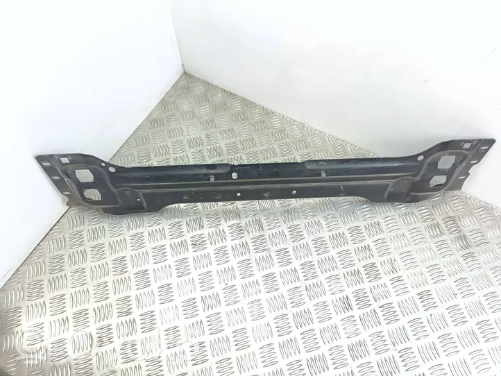 Mercedes-Benz E C207 W207 Staffa del pannello di supporto del radiatore parte superiore PP207620032