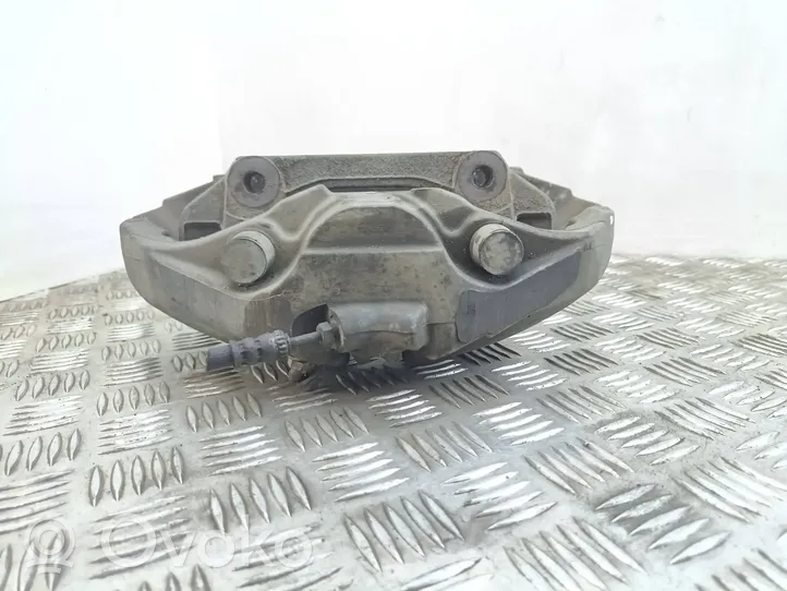 BMW 7 F01 F02 F03 F04 Front brake caliper 