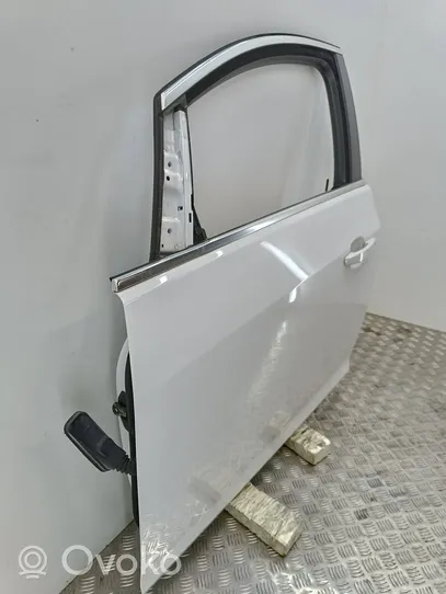 Opel Astra J Front door 13270676