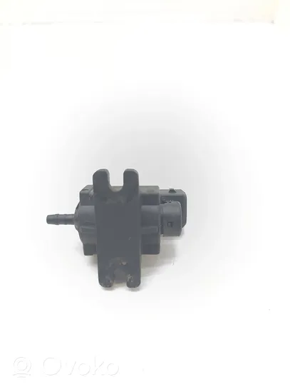 Opel Astra J Turbo solenoid valve 72244800