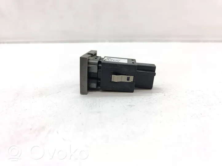 Opel Vectra C Parking (PDC) sensor switch 13138264