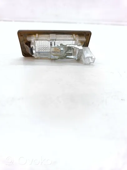 Volkswagen PASSAT B7 Number plate light 