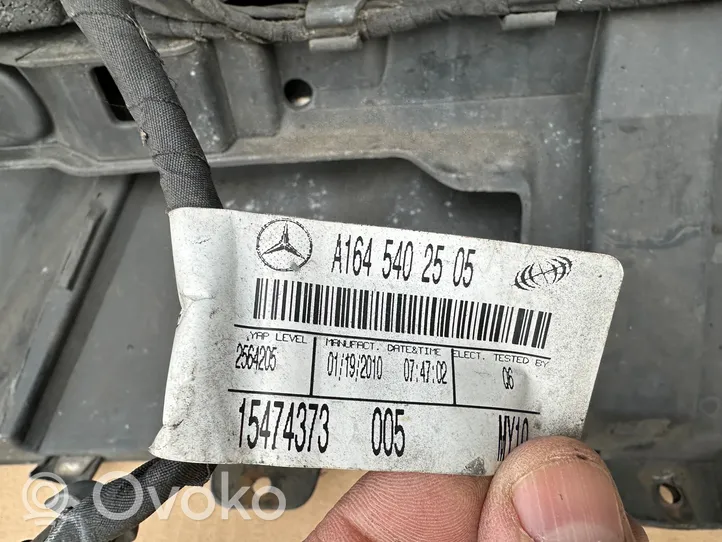 Mercedes-Benz ML W164 Paraurti anteriore A1648857225