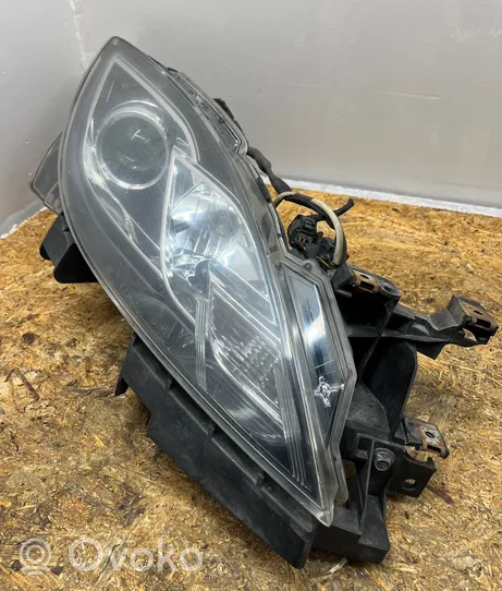 Mazda 6 Lampa przednia UPM60GF20