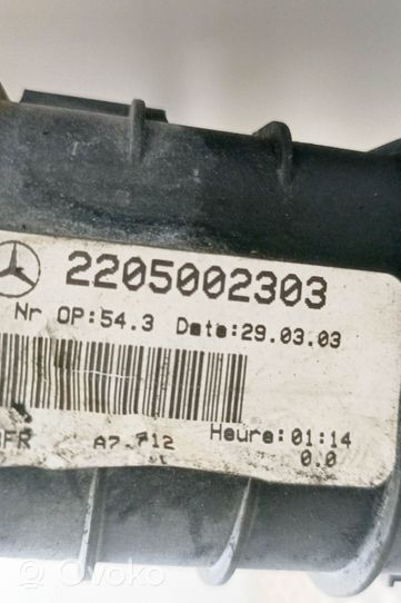 Mercedes-Benz SL R230 Jäähdyttimen lauhdutin A2305000104