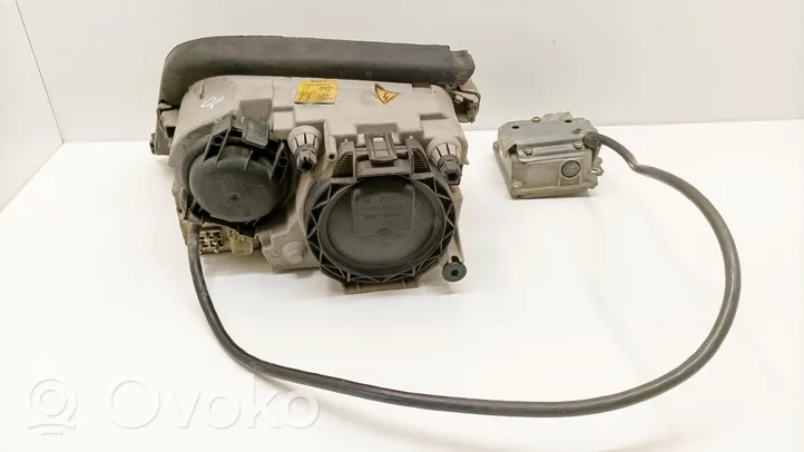 Mercedes-Benz SL R129 Lampa przednia A1298208861