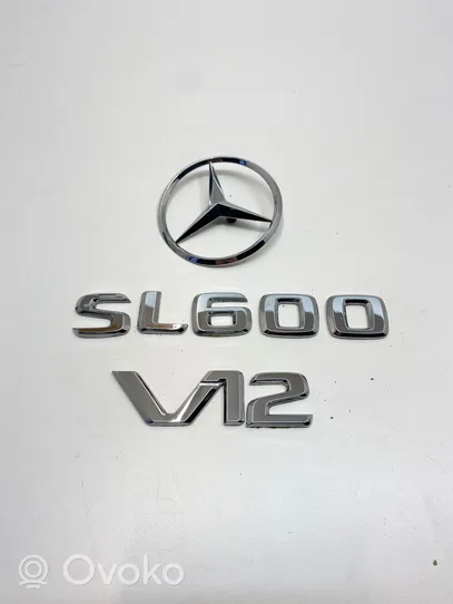 Mercedes-Benz SL R230 Valmistajan merkki/mallikirjaimet 