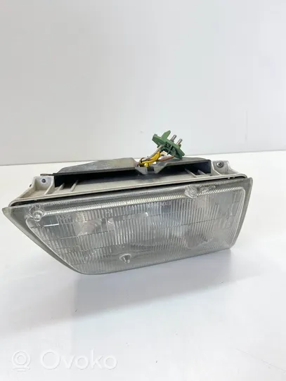 Mercedes-Benz SL R129 Lampa przednia 1307022215