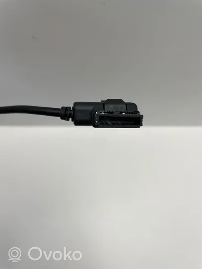 Audi A6 S6 C6 4F Connettore plug in USB 5N0035558