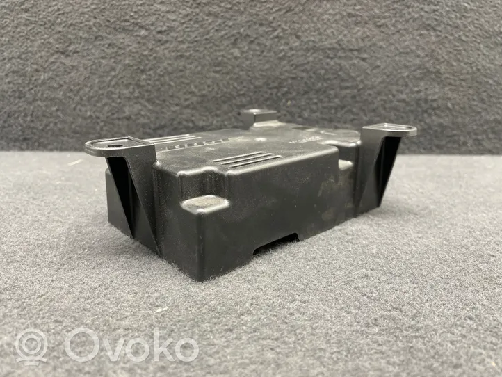 Audi A6 S6 C6 4F Sound amplifier 4F0035223B