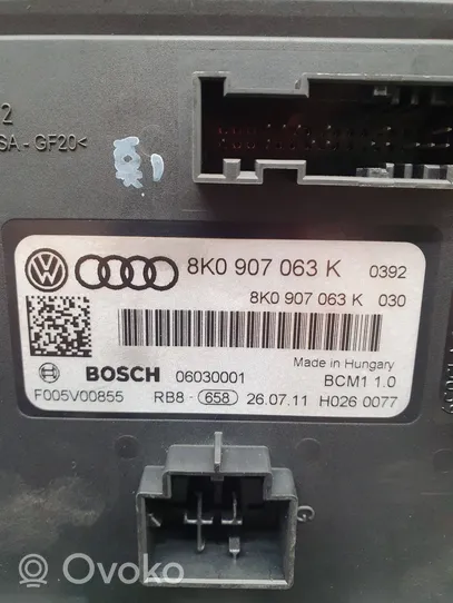 Audi A4 S4 B8 8K Modulo comfort/convenienza 8K0907063K