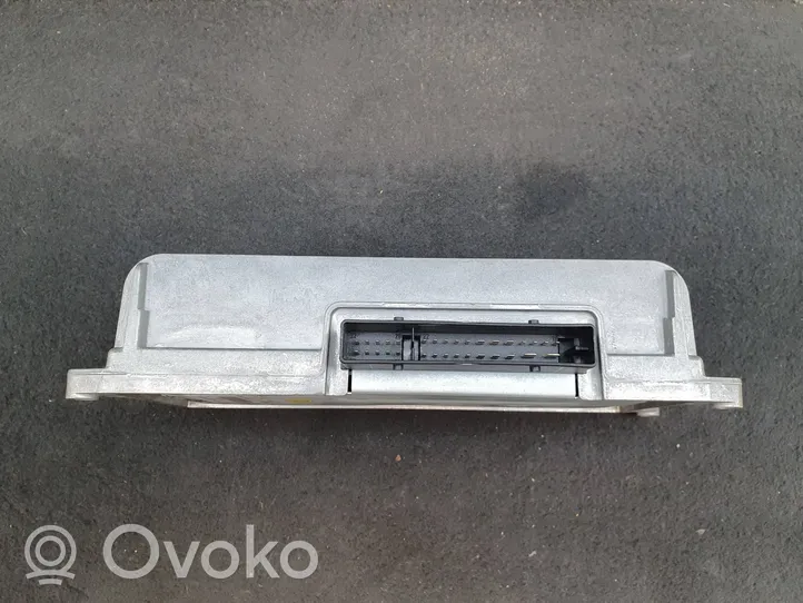 Audi A4 S4 B8 8K Amplificateur de son 8T0035223AB