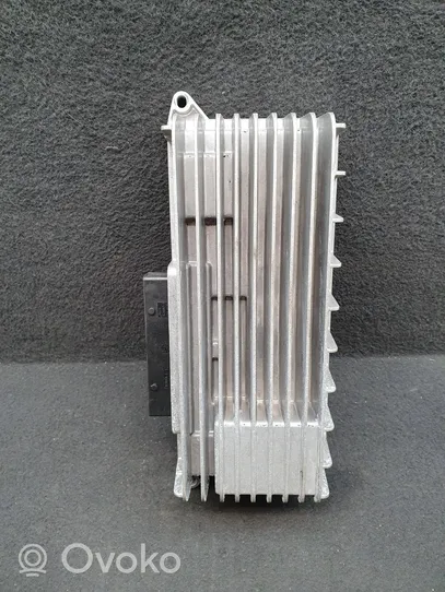 Audi A5 8T 8F Amplificateur de son 8T0035223AB