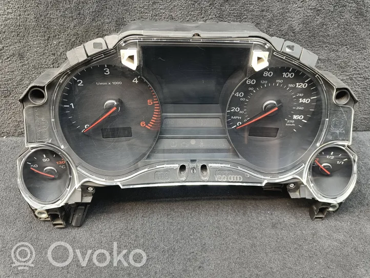 Audi A8 S8 D3 4E Compteur de vitesse tableau de bord 4E0920951B