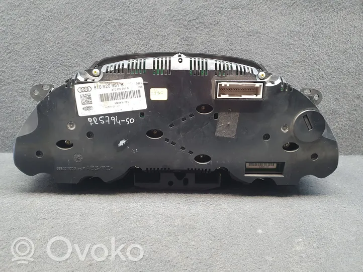 Audi A5 8T 8F Speedometer (instrument cluster) 8T0920981B