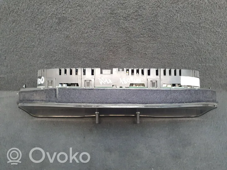 Audi A4 S4 B5 8D Speedometer (instrument cluster) 8D0920900B