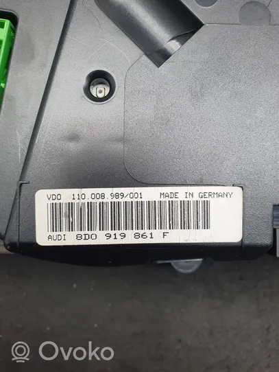 Audi A4 S4 B5 8D Tachimetro (quadro strumenti) 8D0919861F