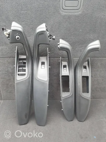 Audi A6 S6 C7 4G Rivestimento della maniglia interna per portiera posteriore 4G0867173A