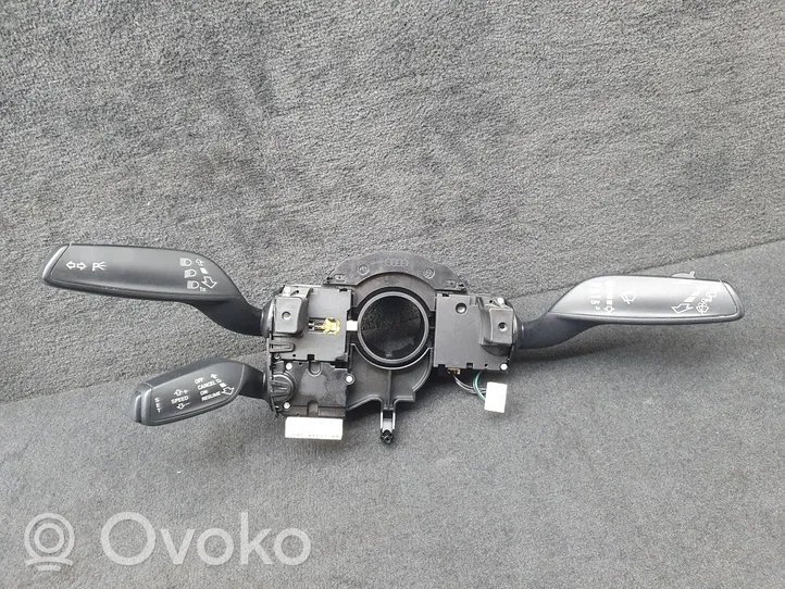 Audi A6 S6 C7 4G Pyyhkimen/suuntavilkun vipukytkin 4G8953502D