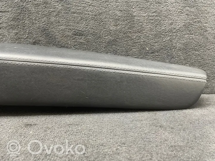 Audi Q7 4L Front door interior handle trim 4L1867173