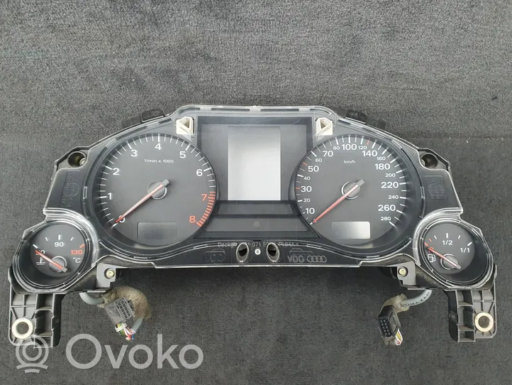 Audi A8 S8 D3 4E Compteur de vitesse tableau de bord 4E0920900E