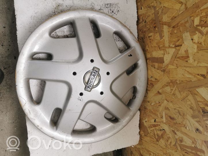 Nissan Primera R 15 riteņa dekoratīvais disks (-i) 403152F110