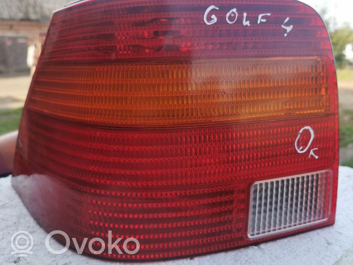 Volkswagen Golf IV Lampa tylna 