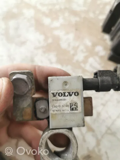 Volvo V40 Câble négatif masse batterie 30644809