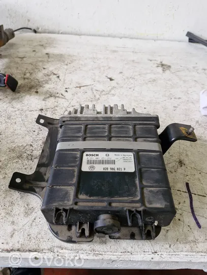 Volkswagen Sharan Engine control unit/module 028906021P