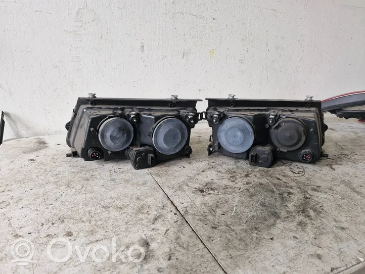 Volkswagen PASSAT B5 Headlights/headlamps set 