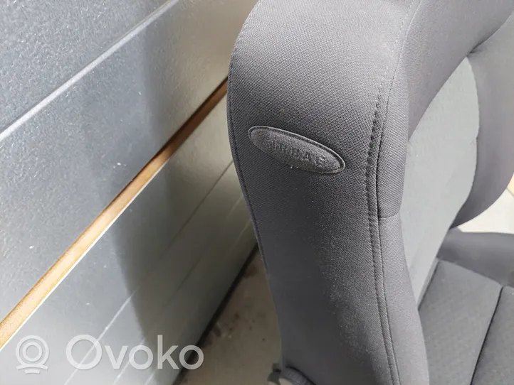 Volkswagen PASSAT B5.5 Fotel przedni pasażera 