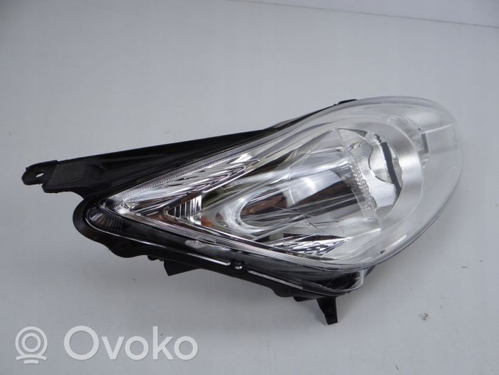 Ford C-MAX II Lampa przednia AM5113W029AE