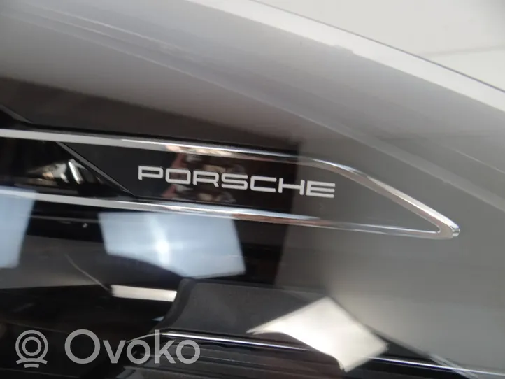 Porsche Macan Etu-/ajovalon valaisimen sarja 95B941015F