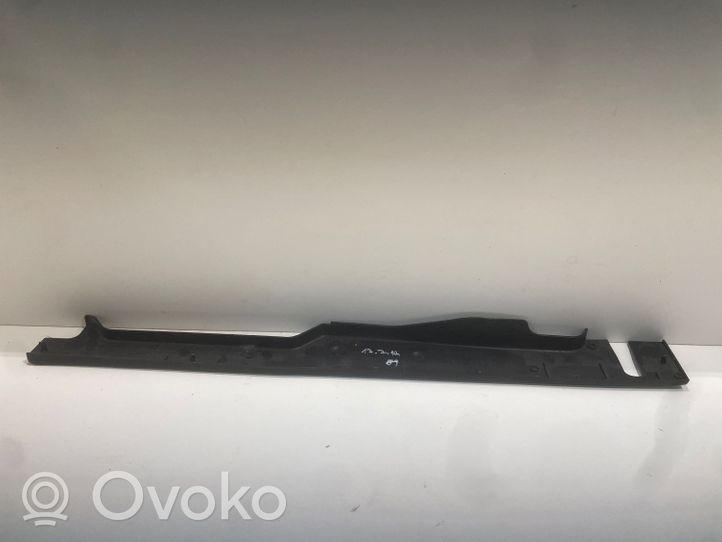 Audi A5 Panel wykończeniowy błotnika 8W6820581E