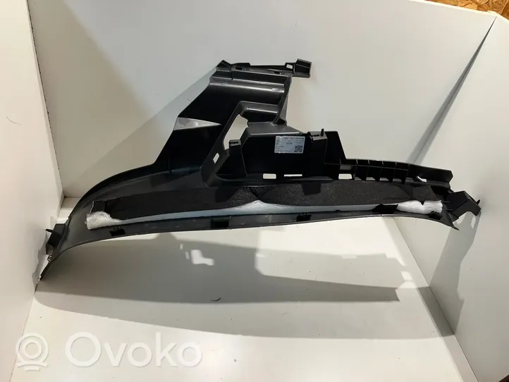 Audi Q8 Takaoven kynnyksen suojalista 4M8867768