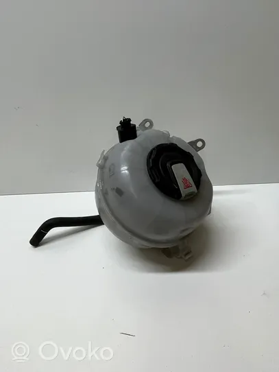 Audi A6 S6 C8 4K Coolant expansion tank/reservoir cap 4K0121405N