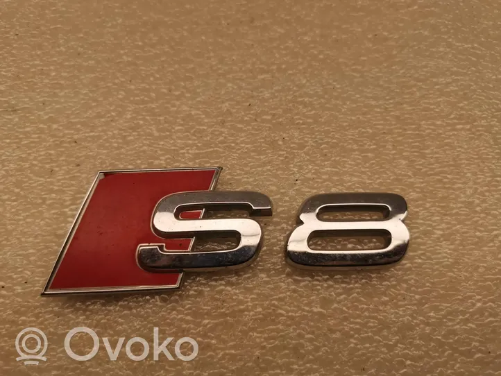 Audi A8 S8 D2 4D Logo/stemma case automobilistiche 