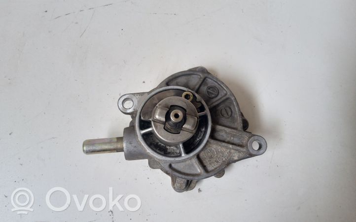 Mercedes-Benz Sprinter W901 W902 W903 W904 Alipainepumppu 6462300165