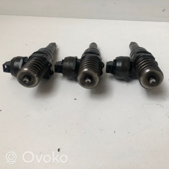 Volkswagen Polo III 6N 6N2 6NF Set di iniettori 0414720314