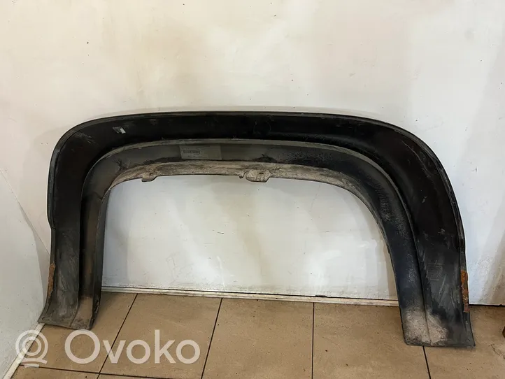 Volkswagen Amarok Galinės arkos apdaila 320530063