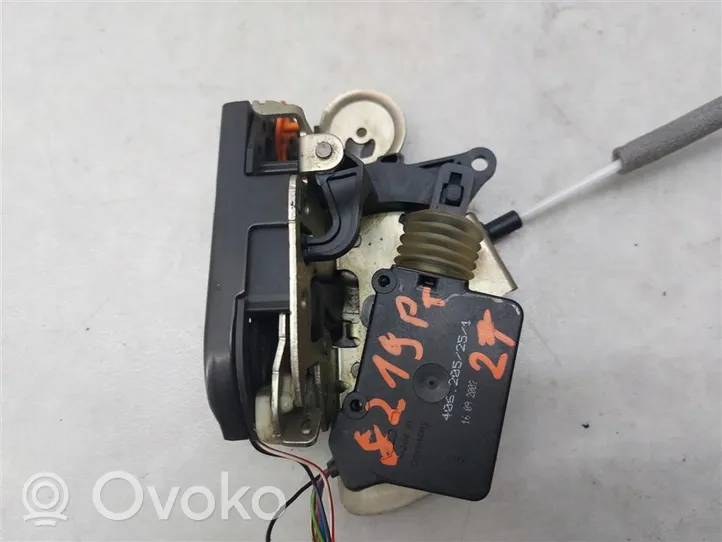 Mercedes-Benz Vaneo W414 Sliding door lock A4147300335