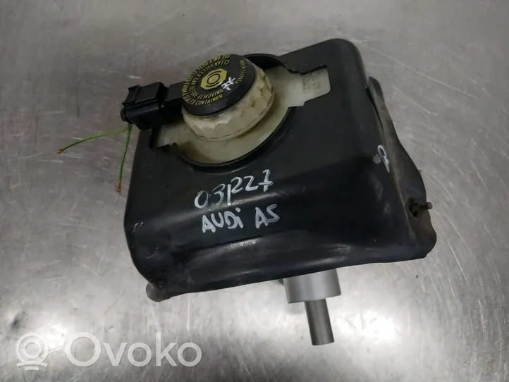 Audi A5 Sportback 8TA Master brake cylinder 8K0611367A