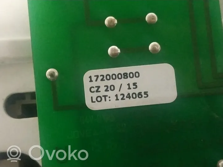 Toyota Avensis T270 Panel oświetlenia wnętrza kabiny 172000800