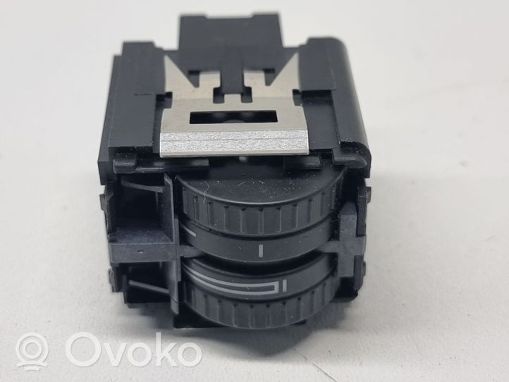 Volkswagen PASSAT B6 Headlight level height control switch 3C0941333A