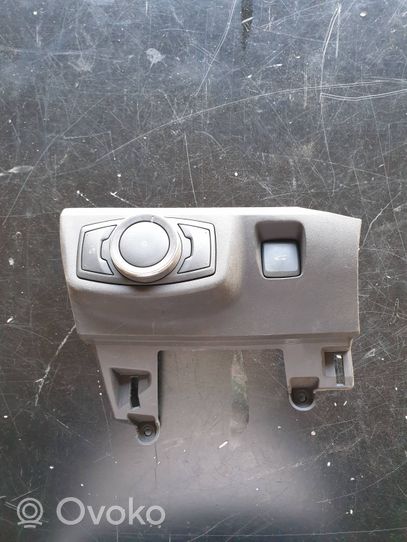 Ford Fusion II Otras partes del panel de instrumentos DS73F043K93